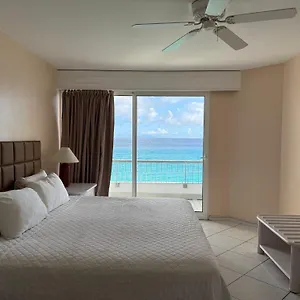 Sapphire Club Hotel